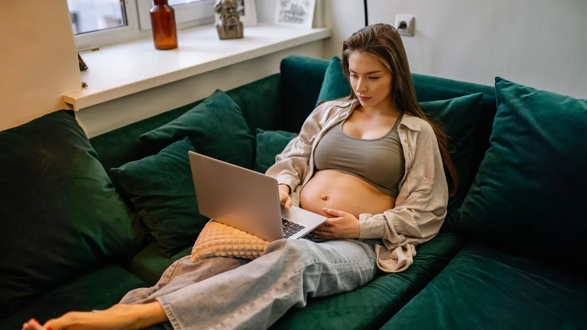 Retour de couches : c'est quoi, quand, abondance et contraception